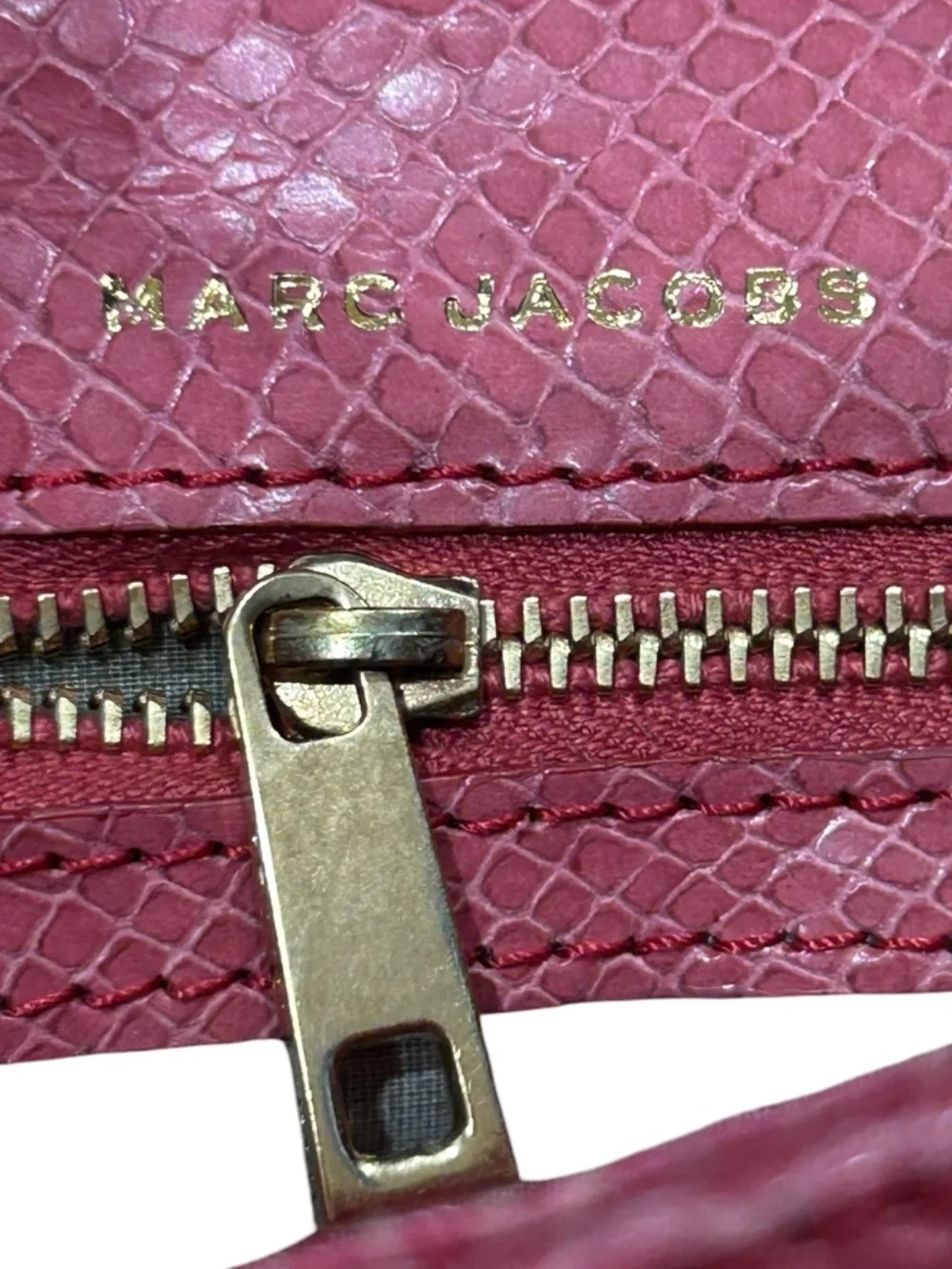Marc Jacobs item clutch